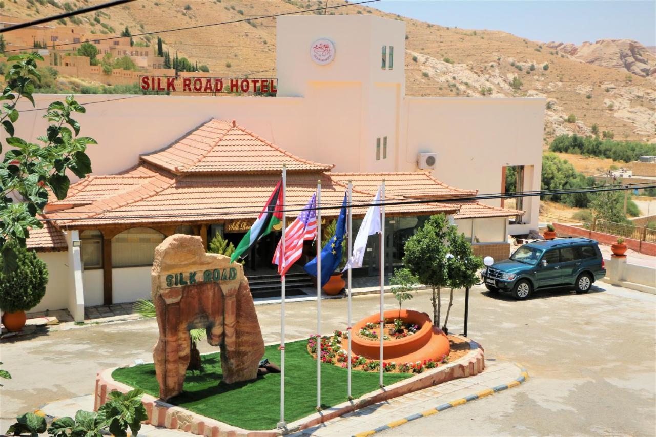 Silk Road Hotel Wadi Musa Exterior photo